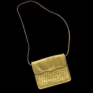 Vintage Metallic Gold Basketweave Envelope Shoulder Bag